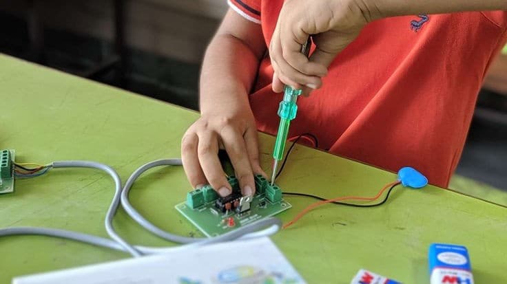 Electronics & Circuits